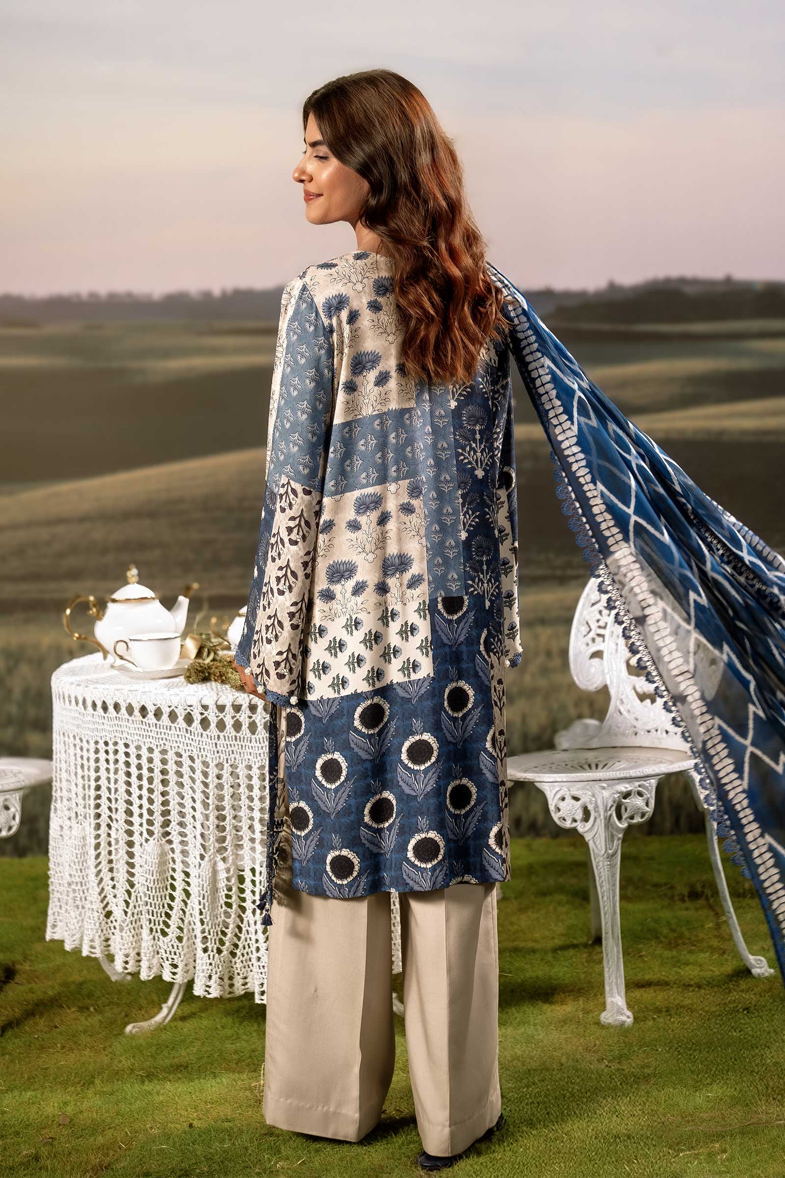 3 Pc Unstitched Embroidered Arabic Lawn Suit | MB-PFUS25-02A