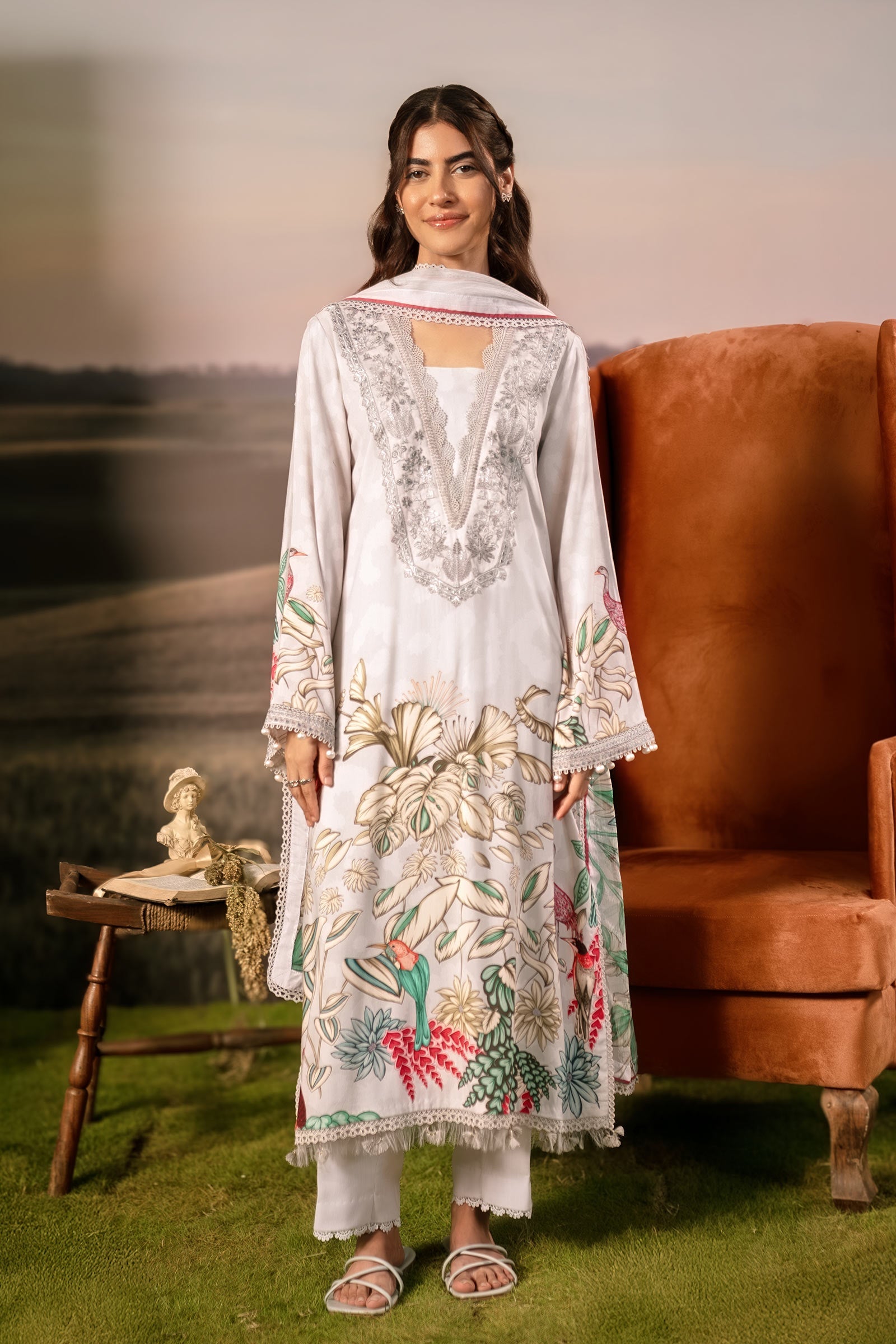 3 Pc Unstitched Embroidered Arabic Lawn Suit | MB-PFUS25-05A