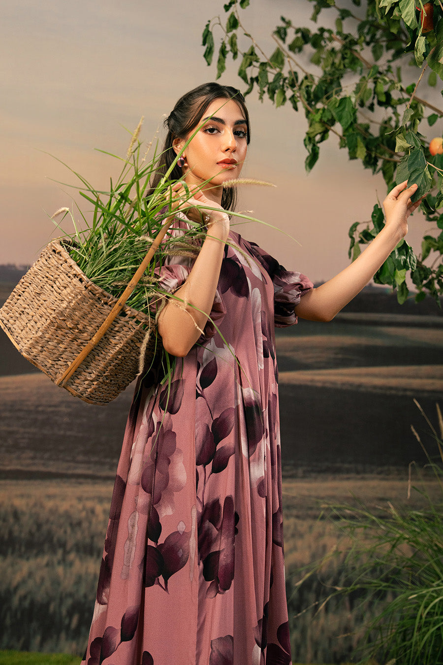 3 Pc Unstitched Embroidered Arabic Lawn Suit | MB-PFUS25-01A