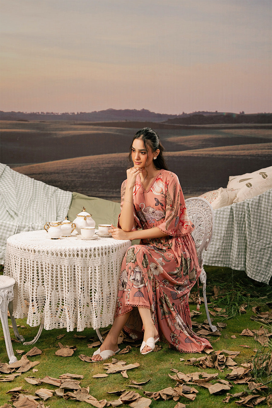 3 Pc Unstitched Embroidered Arabic Lawn Suit | MB-PFUS25-04B