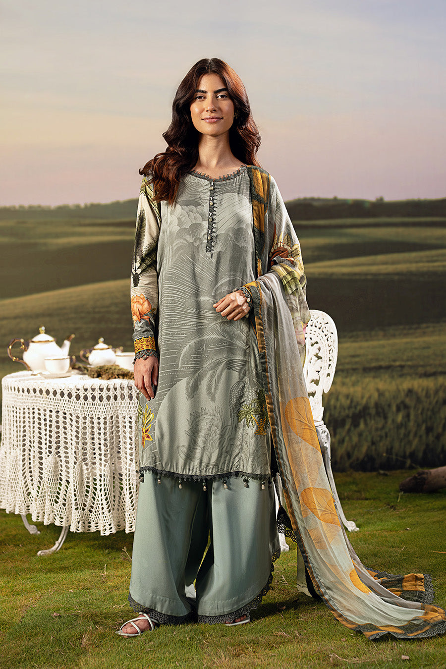 3 Pc Unstitched Embroidered Arabic Lawn Suit | MB-PFUS25-06A