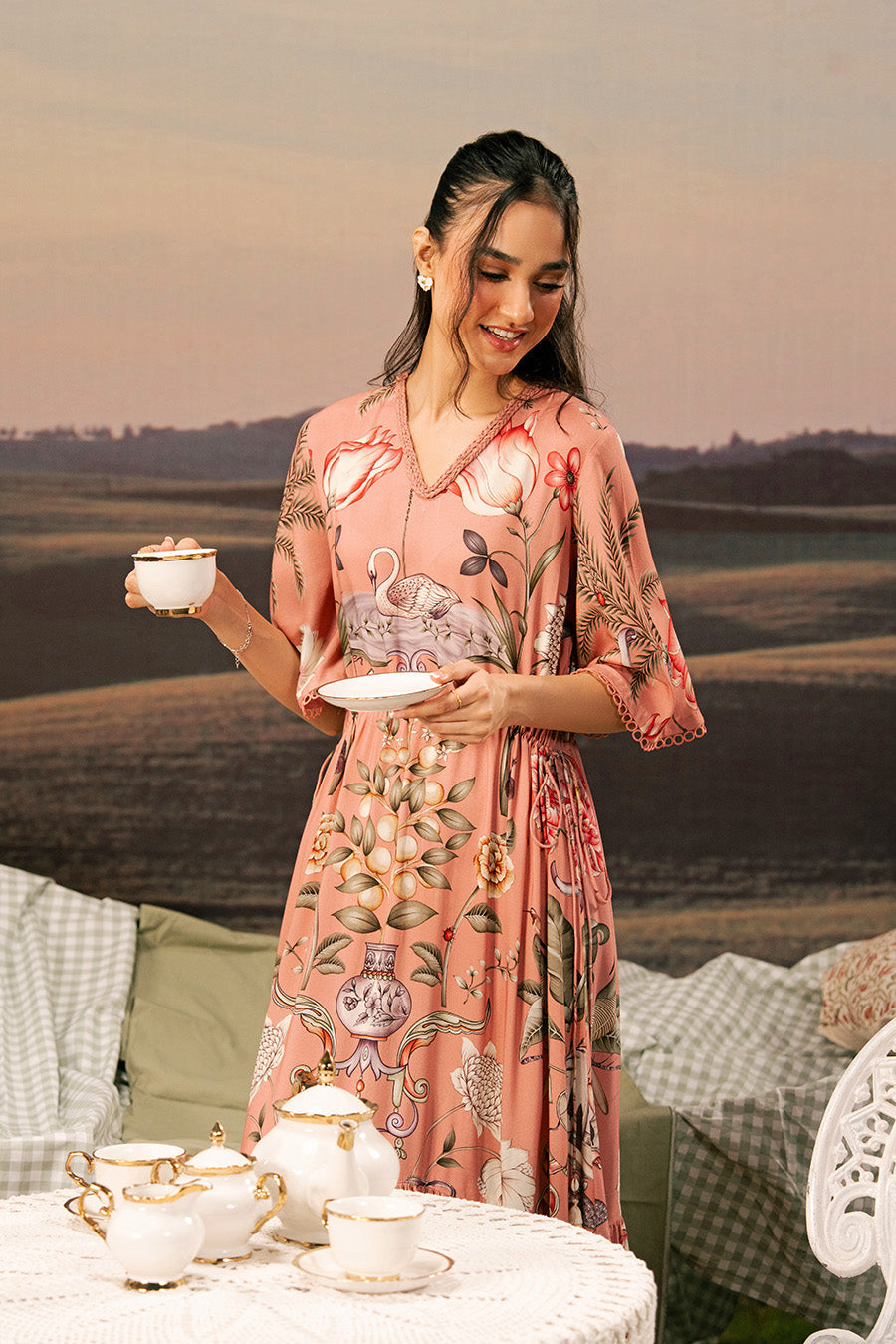 3 Pc Unstitched Embroidered Arabic Lawn Suit | MB-PFUS25-04B