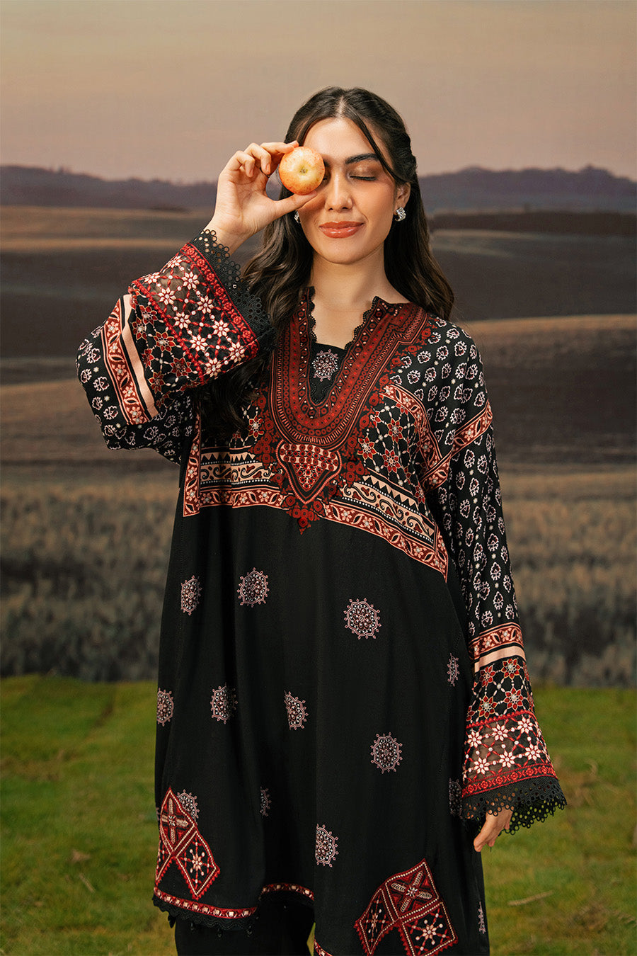 3 Pc Unstitched Embroidered Arabic Lawn Suit | MB-PFUS25-09A