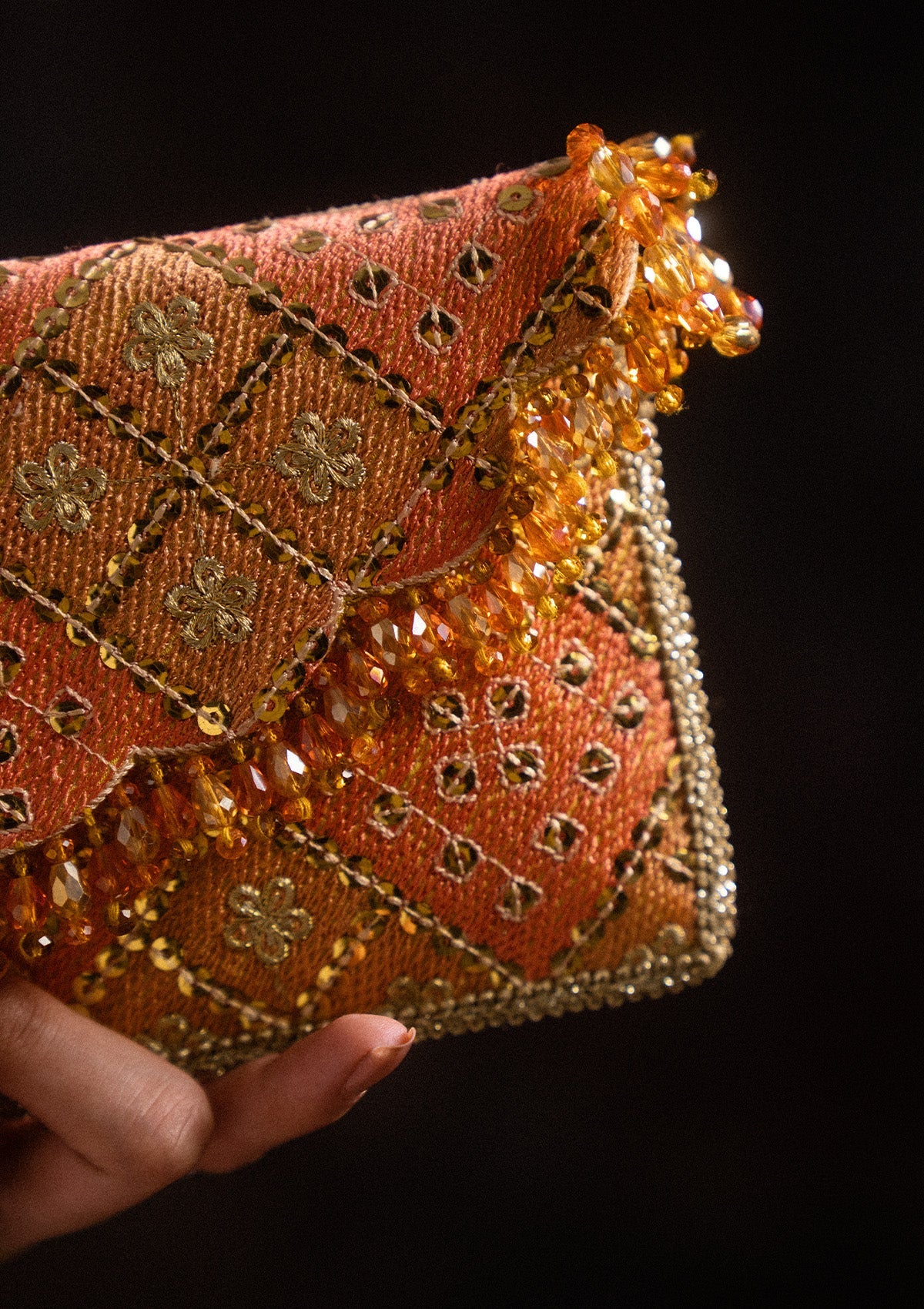 SARI EDIT '25 - CORAL CHATTA PATTI ENVELOPE BAG